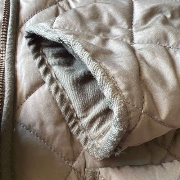 Quilted, Sherpa-Lined Coat w/Hood - Picture 7 of 7